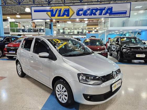 VOLKSWAGEN FOX 1.6 MI BLUEMOTION 8V FLEX 4P MANUAL VOLKSWAGEN FOX 1.6 MI BLUEMOTION 8V FLEX 4P MANUAL
